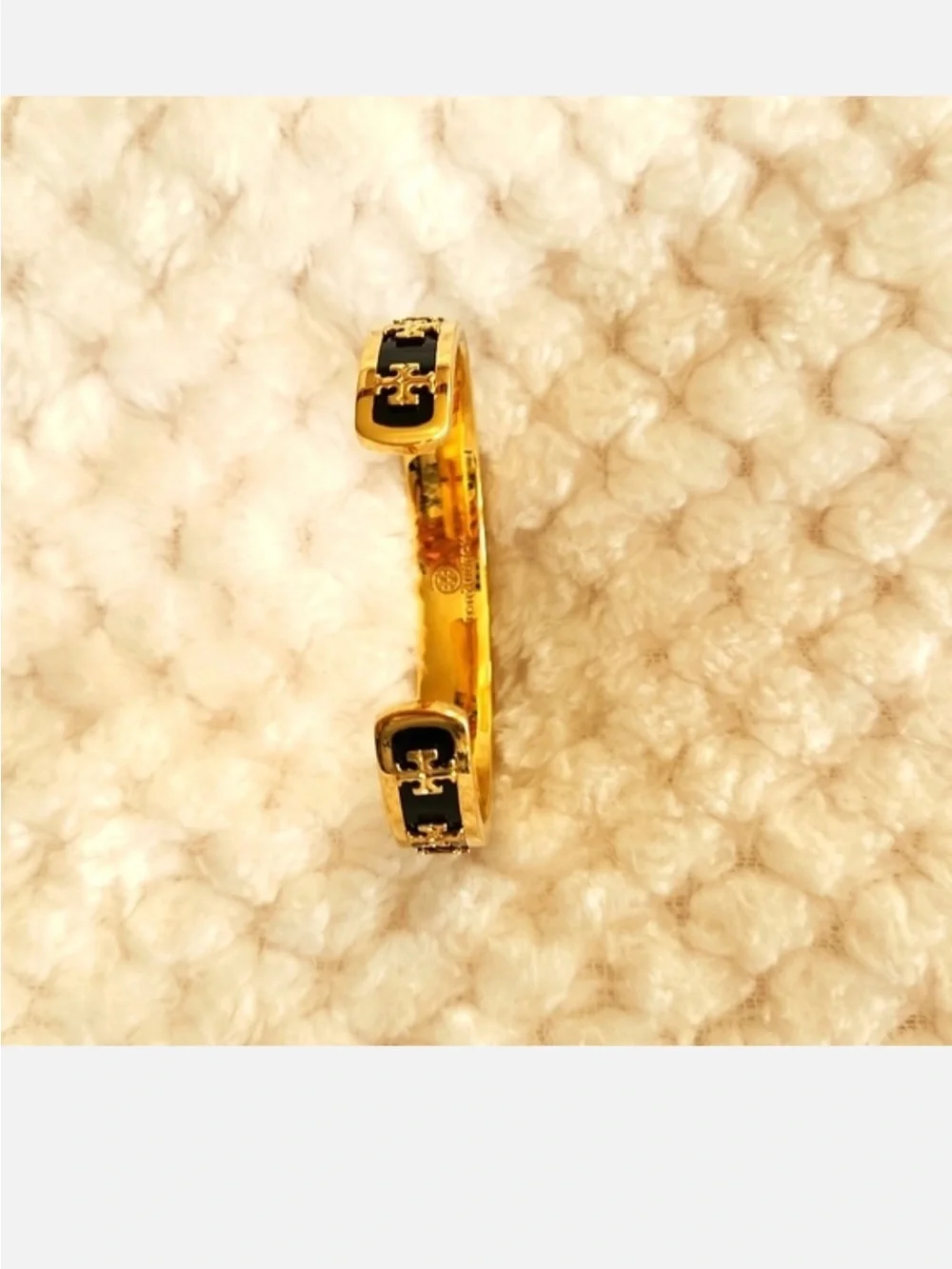 Tory Burch Black and Gold Logo Link Bangle
